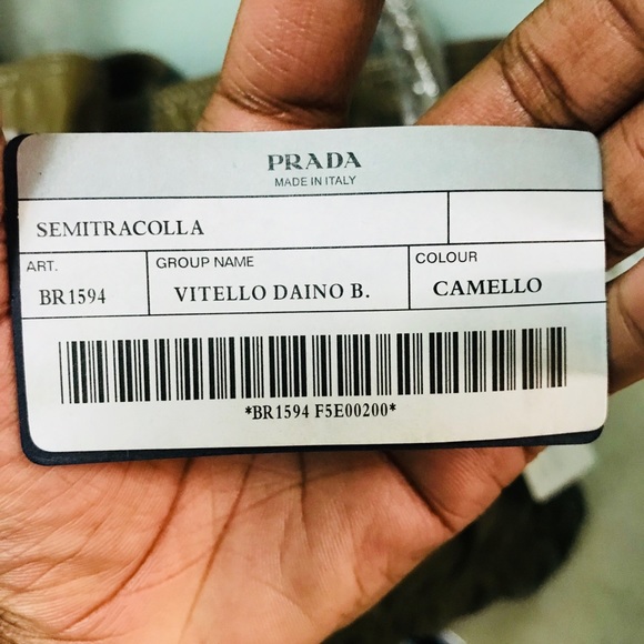 PRADA HAND BAG - Picture 7 of 8